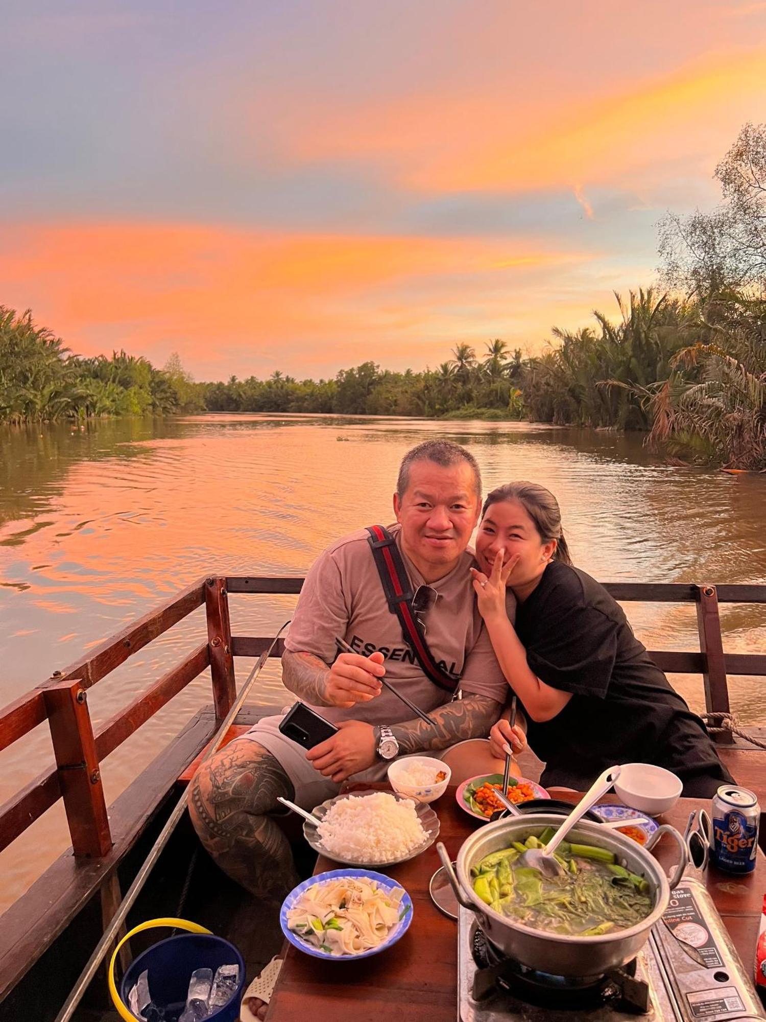 Hide Away Bungalows In Ben Tre City Extérieur photo