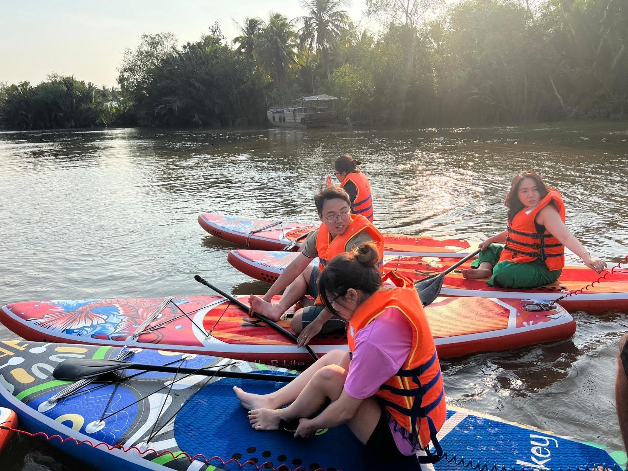 Hide Away Bungalows In Ben Tre City Extérieur photo