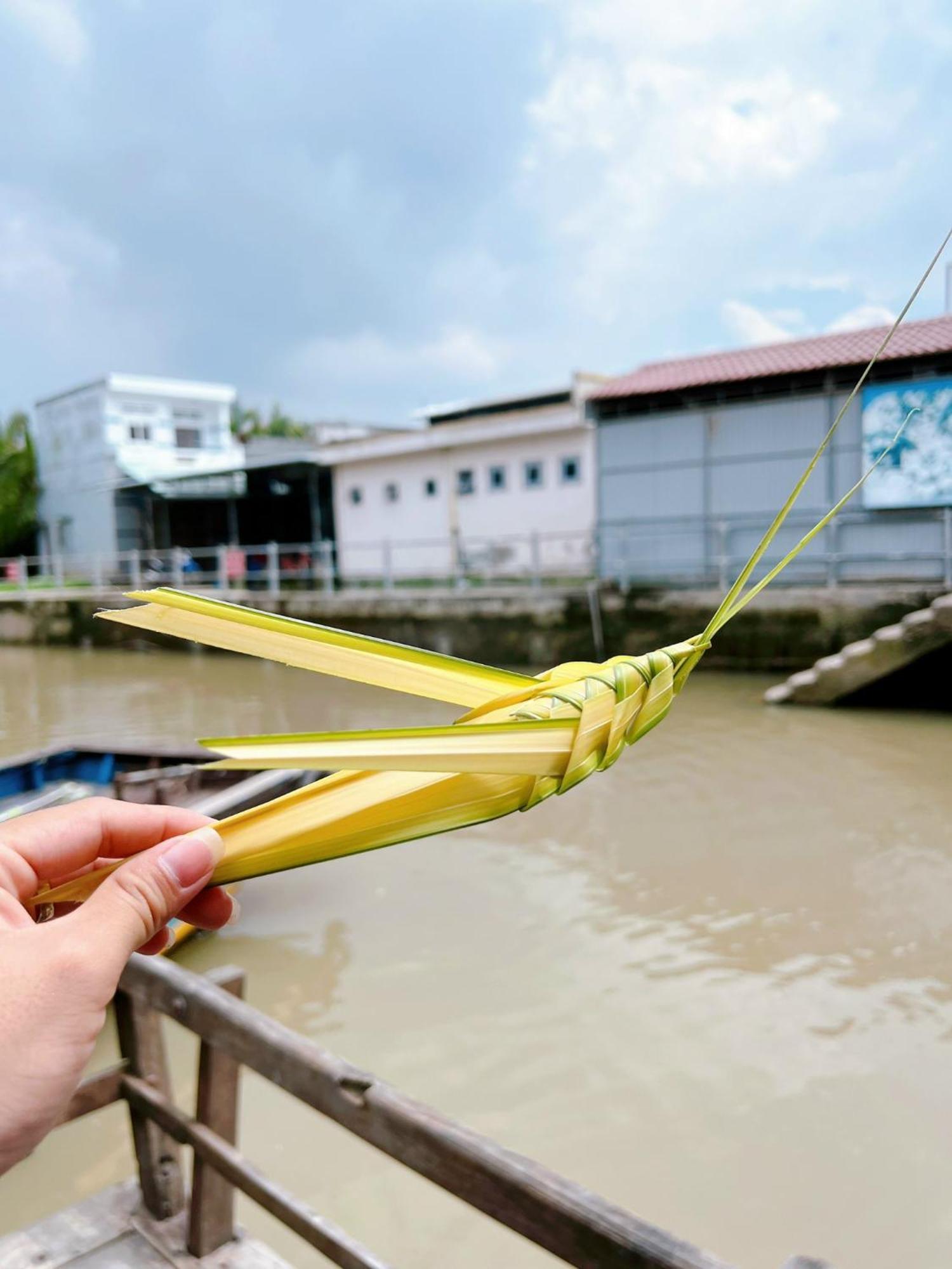 Hide Away Bungalows In Ben Tre City Extérieur photo